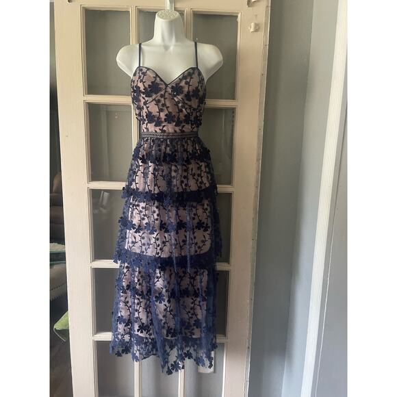 Endless Rose‎ Lace Dress - Picture 7 of 12